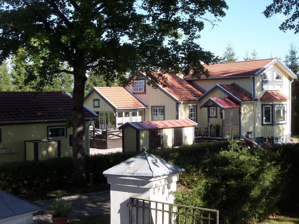 Skogis Bed & Breakfast 카트리네홀름 외부 사진